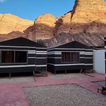 Wadi Rum Oryx Hostel & Tours Номер фото
