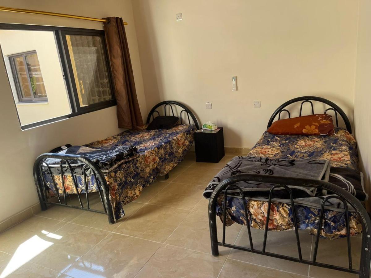 Wadi Rum Oryx Hostel & Tours Экстерьер фото