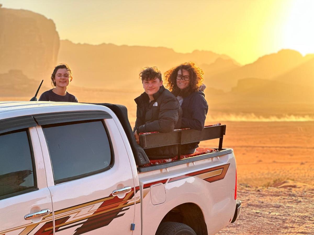 Wadi Rum Oryx Hostel & Tours Экстерьер фото